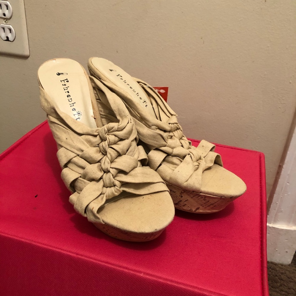 Woven tan wedge